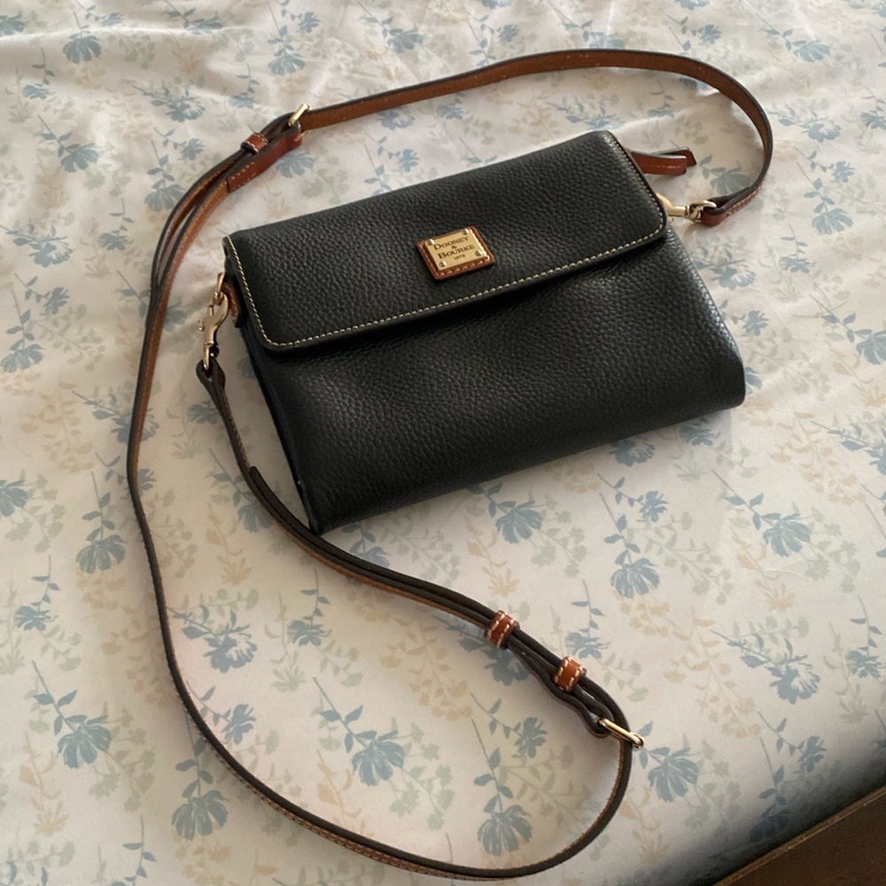 Dooney and Bourke pebbled leather crossbody